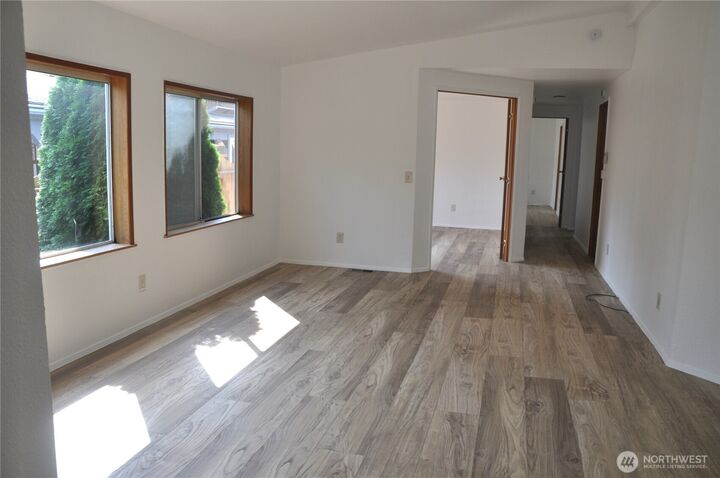 Property Photo: 2015 24th Street 31 WA 98225