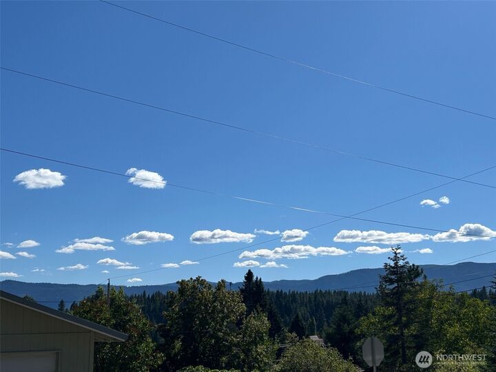 Property Photo:  203 E Nevada Avenue  WA 98941 