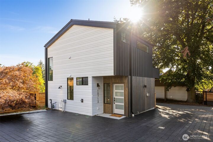 Property Photo: 10713 2nd Avenue NW WA 98177