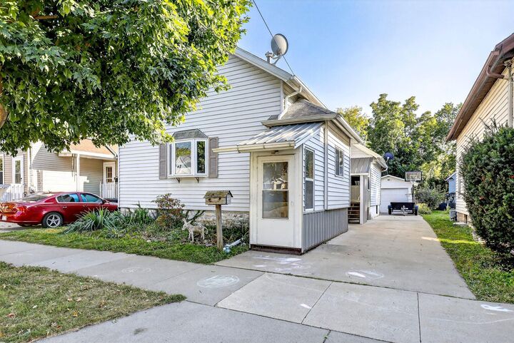 819 Harney Avenue  Oshkosh WI 54901 photo