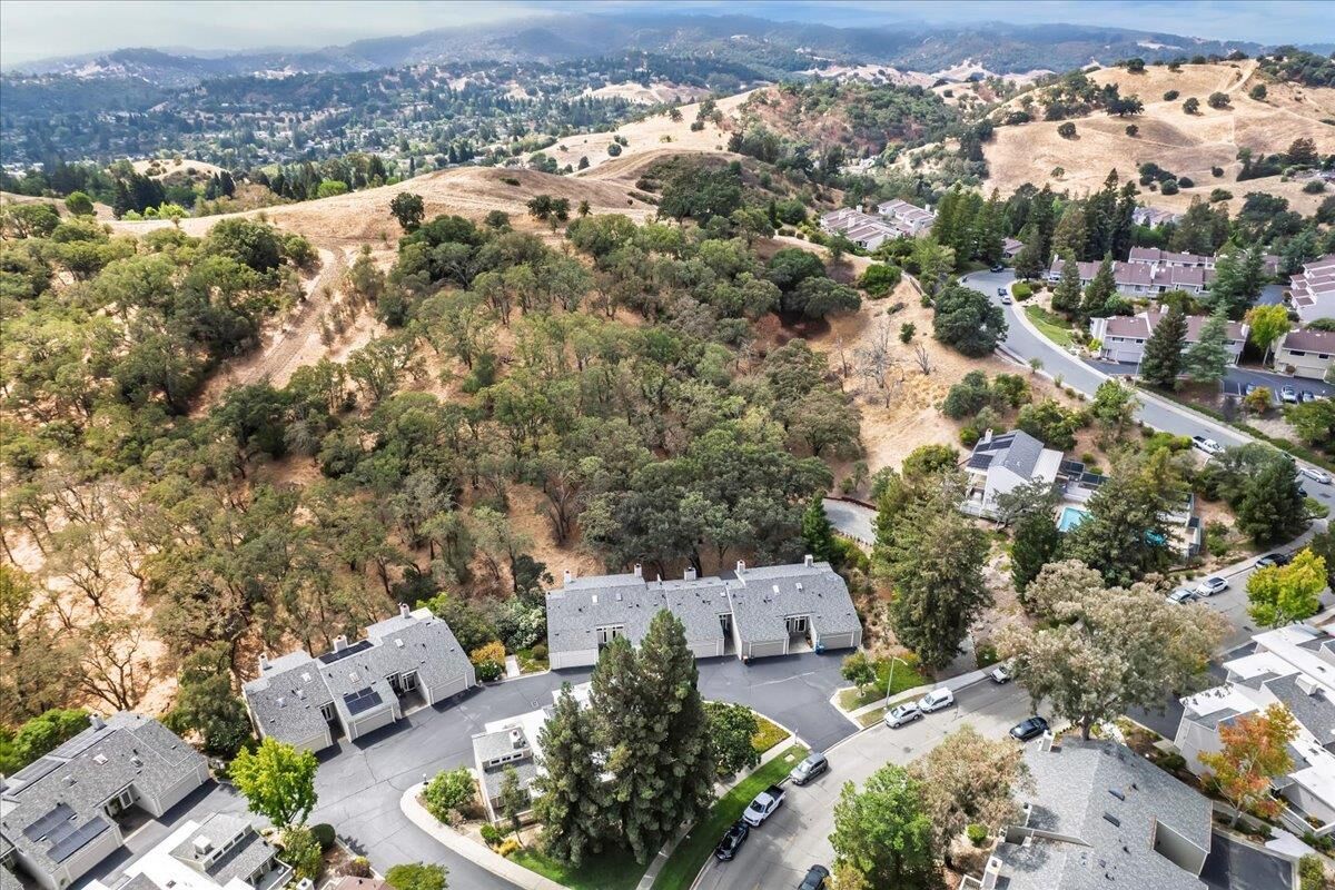 Property Photo: 359 Ridgeview Drive CA 94523