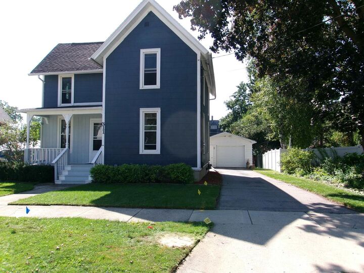 311 East Maple Avenue  Beaver Dam WI 53916 photo