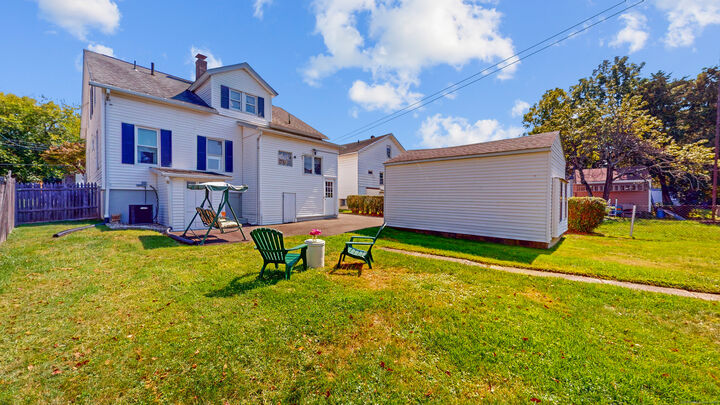 Property Photo:  38 Ledgecrest Avenue  CT 06051 