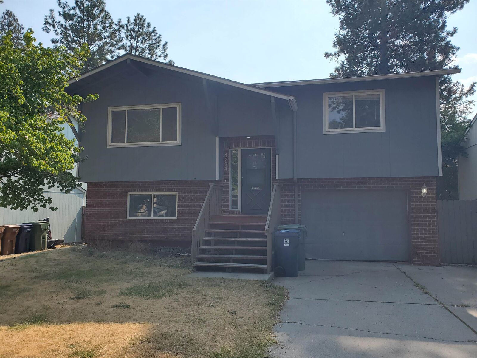 Property Photo: 4224 E 35th Ave WA 99223