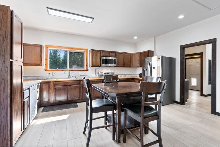Property Photo:  33825 N Dunn Rd  WA 99003 
