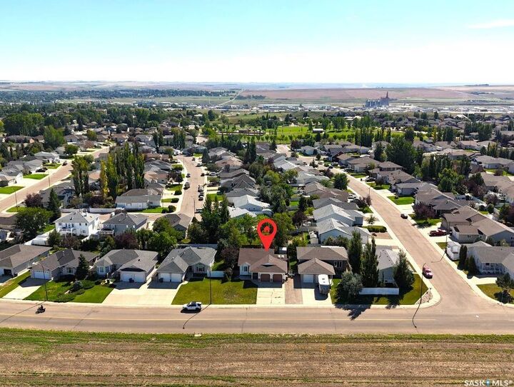 Property Photo:  522 Battleford Trail  SK S9H 5C6 