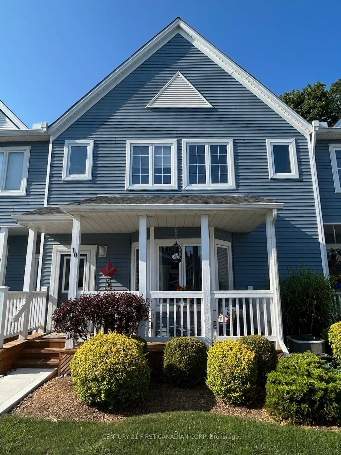 Photo de la propriété:  374 Front Street 10  ON N5L 1E9 