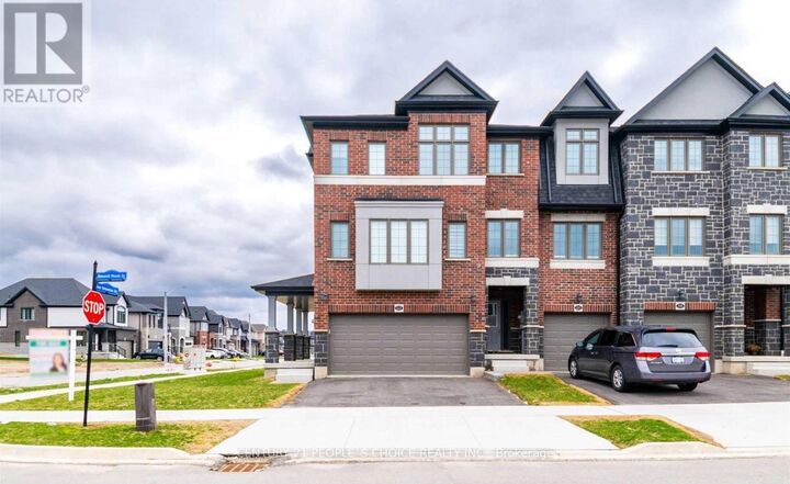 122 Monarch Woods Drive  Kitchener ON N2P 2Y9 photo