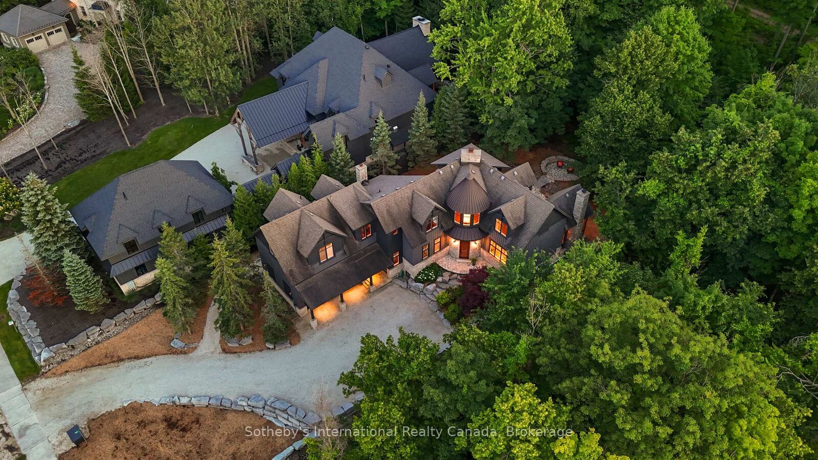 Property Photo:  108 Hemlock Court  ON L9Y 0T3