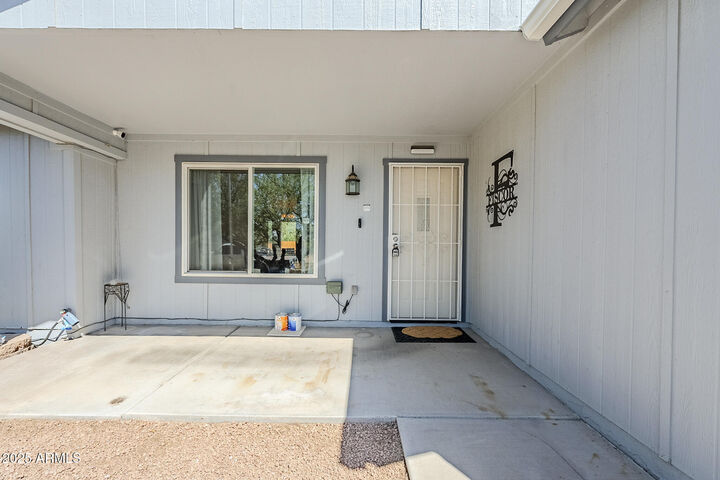 Property Photo: 4750 E Valley Lane AZ 86335