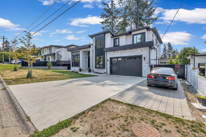 Property Photo: 10954 78 Avenue BC V4C 1N5