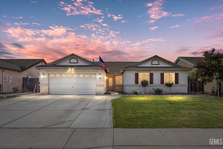 Property Photo:  12305 Quiet Pasture Drive  CA 93312 