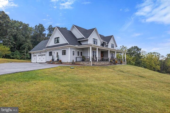Property Photo:  4073 Landis Road  PA 17331 