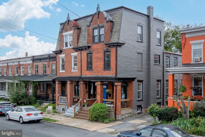 Property Photo:  510 N Plum Street  PA 17602 