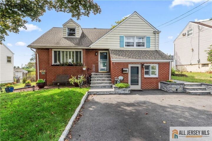 5 N Minnisink Avenue  Sayreville NJ 08859 photo