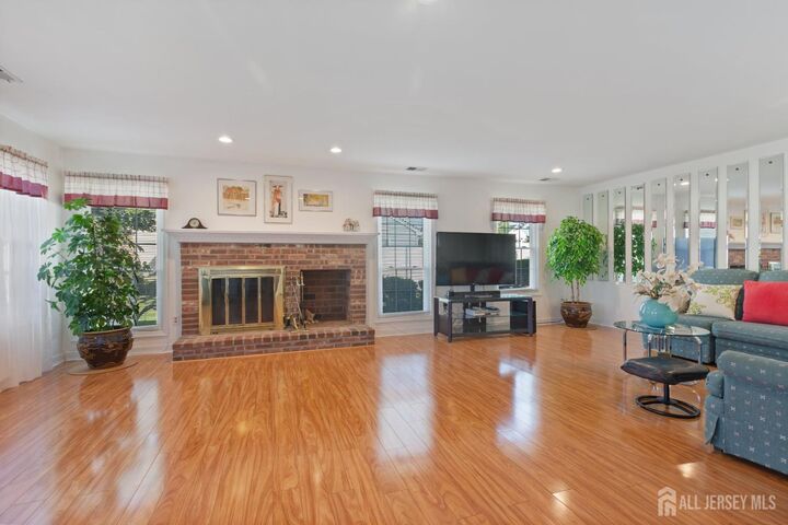 Property Photo:  2 Sturbridge Drive  NJ 08854 