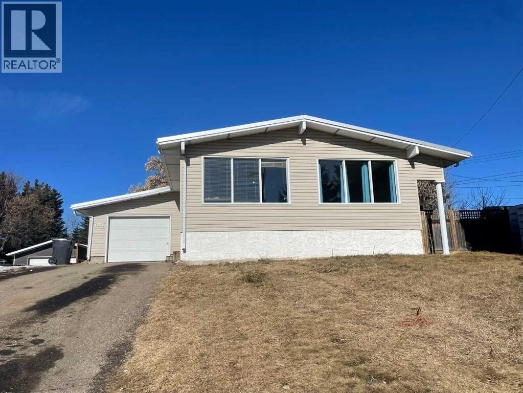 Property Photo:  5134 56A Avenue  AB T0A 1A0 