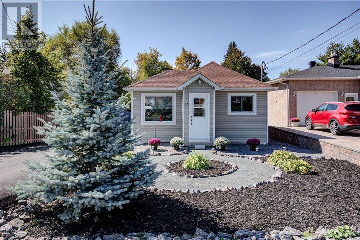 Property Photo:  13 Picard Street  ON P3B 1K7 
