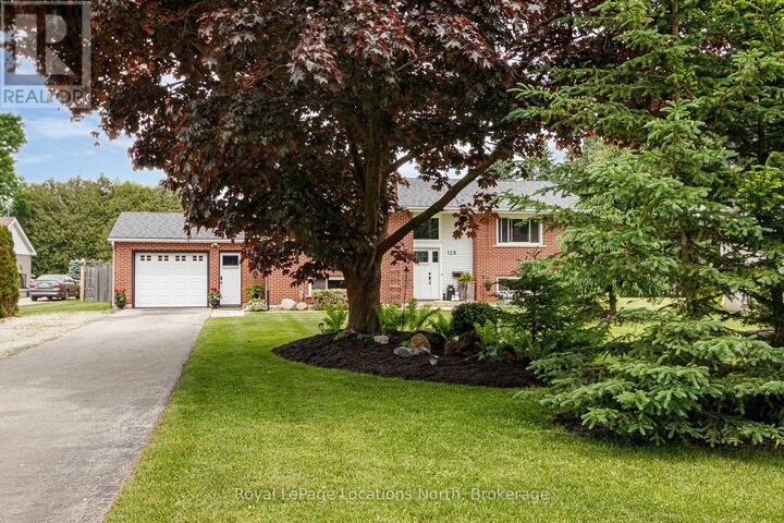 Property Photo: 128 Montgomery Street ON N4L 1C4
