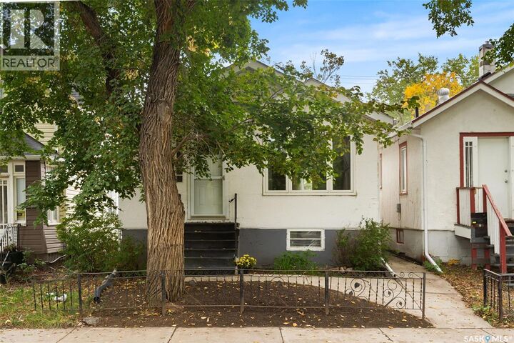 Property Photo:  1835 Quebec Street  SK S4P 1J6 
