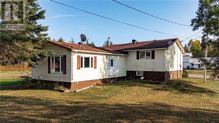 Property Photo:  805 Beauparlant Road  ON P0M 2W0 