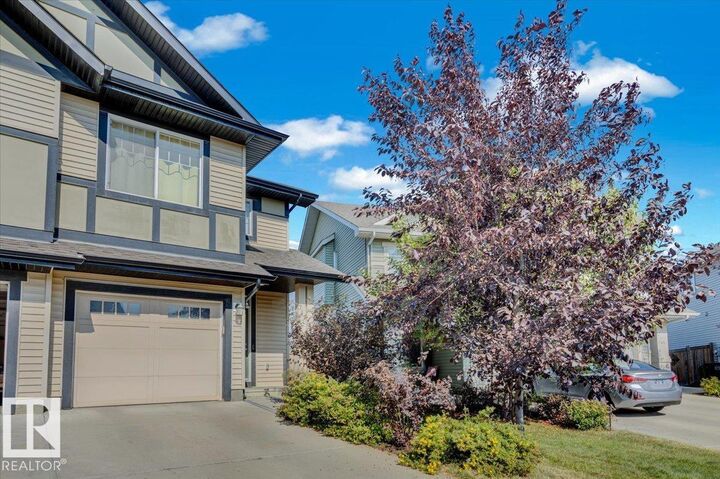 Property Photo:  745 Eagleson Crescent NW  AB T6M 0V2 