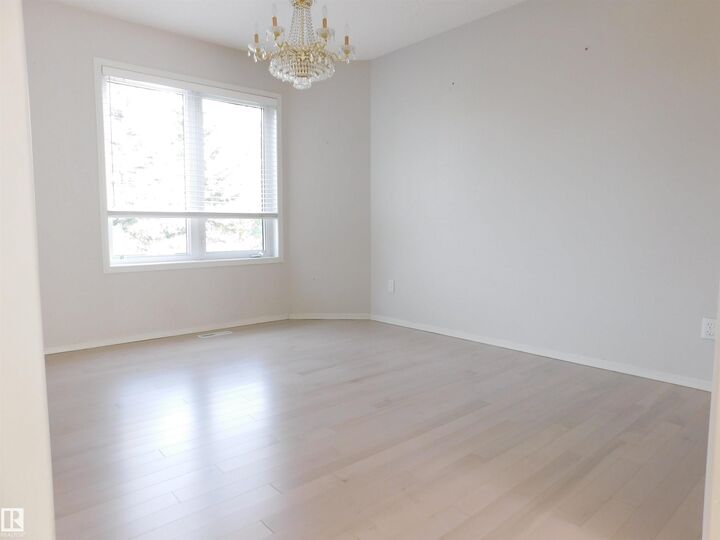 Property Photo:  1295 Carter Crest Road NW 26  AB T5R 2N6 