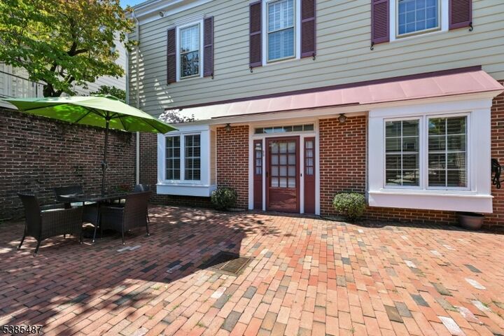 25 Murray Hill Sq 25  New Providence Boro NJ 07974 photo