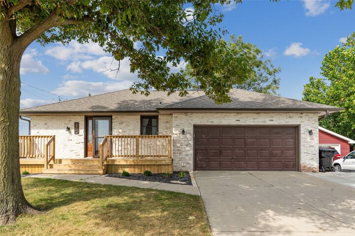 124 Lynwood Drive  Huxley IA 50124 photo