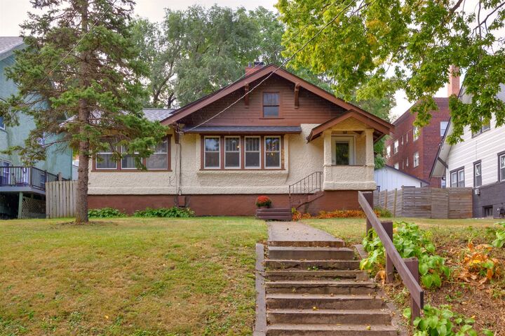 Property Photo: 3308 Crescent Drive IA 50312
