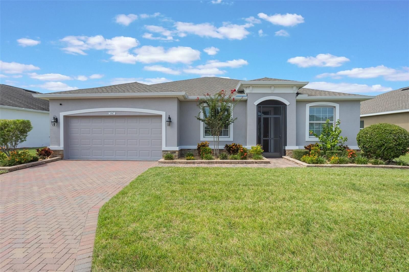 Property Photo: 3987 Bedford Avenue FL 33884