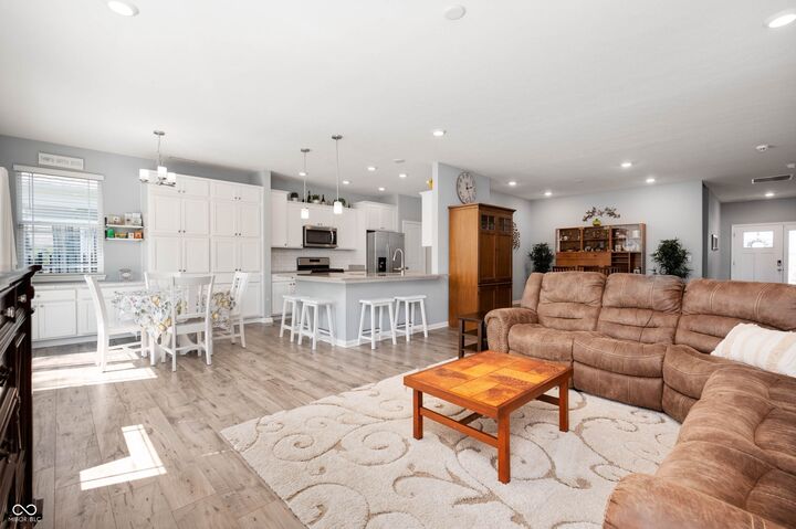 Property Photo: 6797 Lowder Lane IN 46168