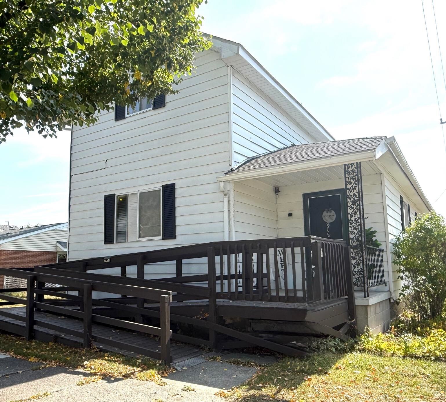 Property Photo: 808 19th Street MI 48708