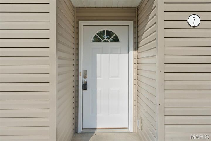 Property Photo: 7 Bertha Lane MO 63084