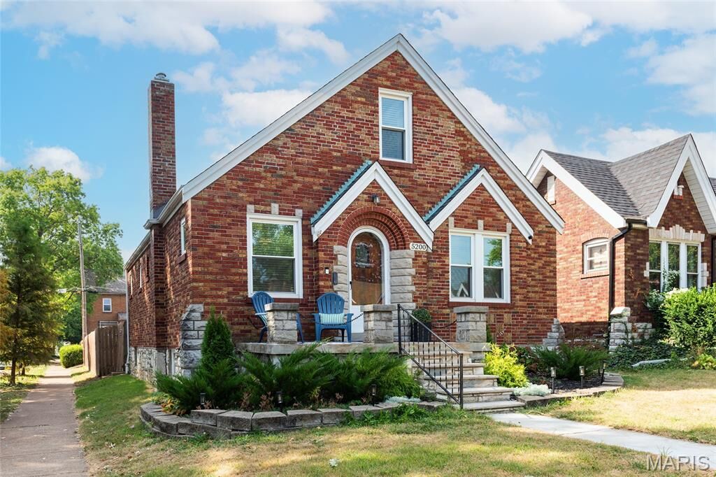 Property Photo:  5200 Mardel Avenue  MO 63109 