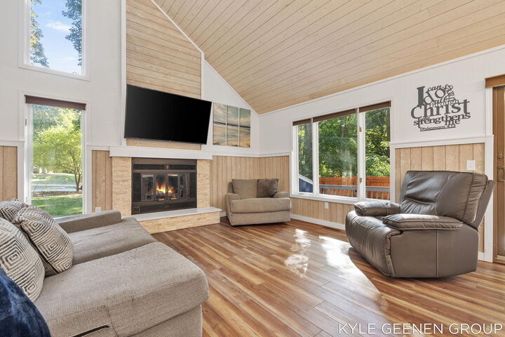 Property Photo:  2245 Perry Street  MI 49424 