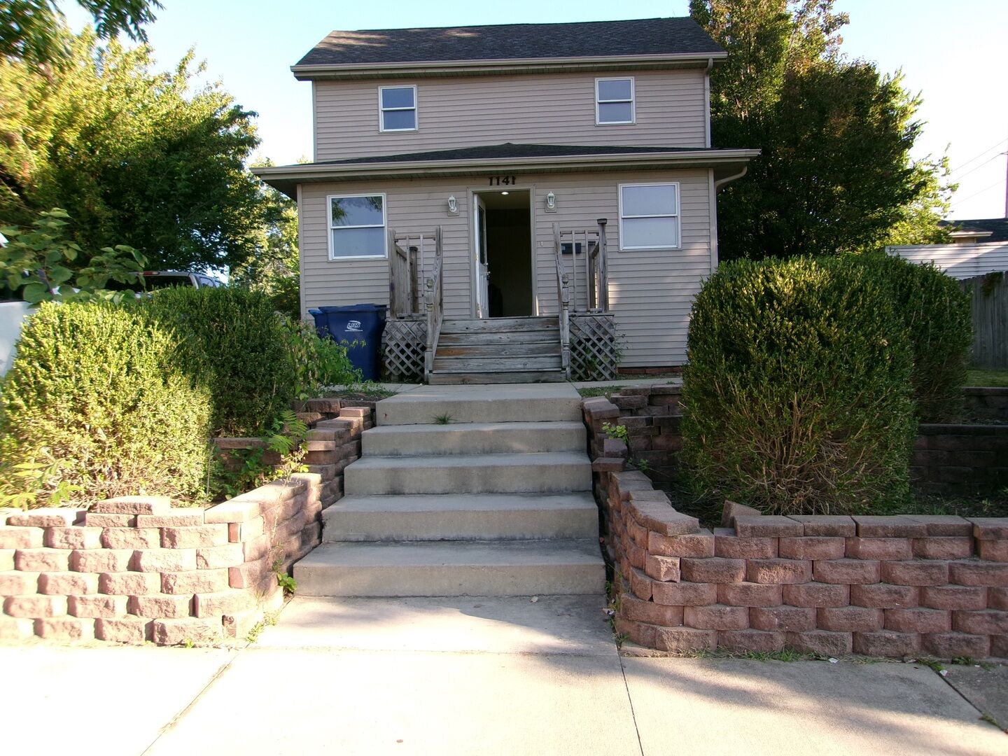 Property Photo:  1141 6th Street  IL 61301 
