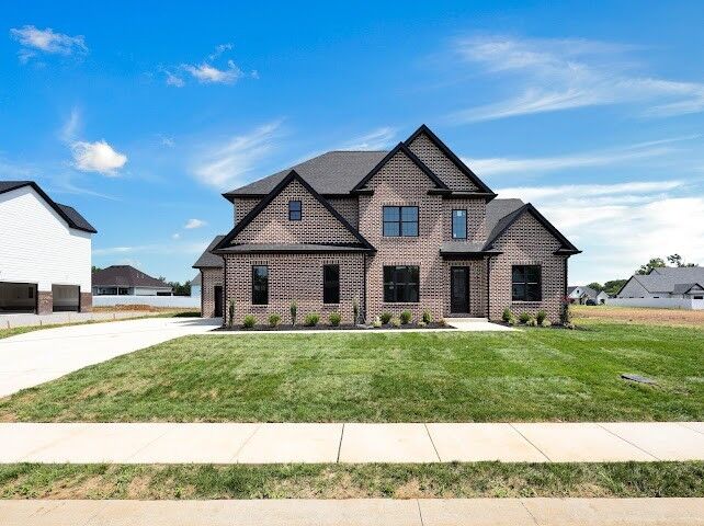 Property Photo:  2461 Ellsworth Drive  TN 37043