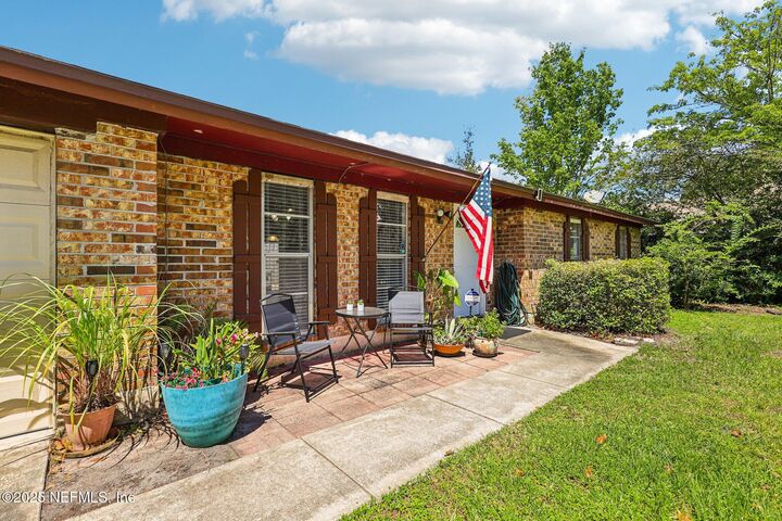 Property Photo: 1490 Sekani Court FL 32065