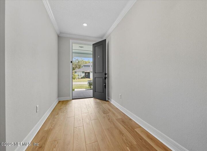 Property Photo:  12470 Royal Red Way  FL 32226 