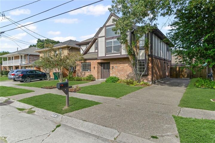 Property Photo: 4631 Taft Park LA 70002