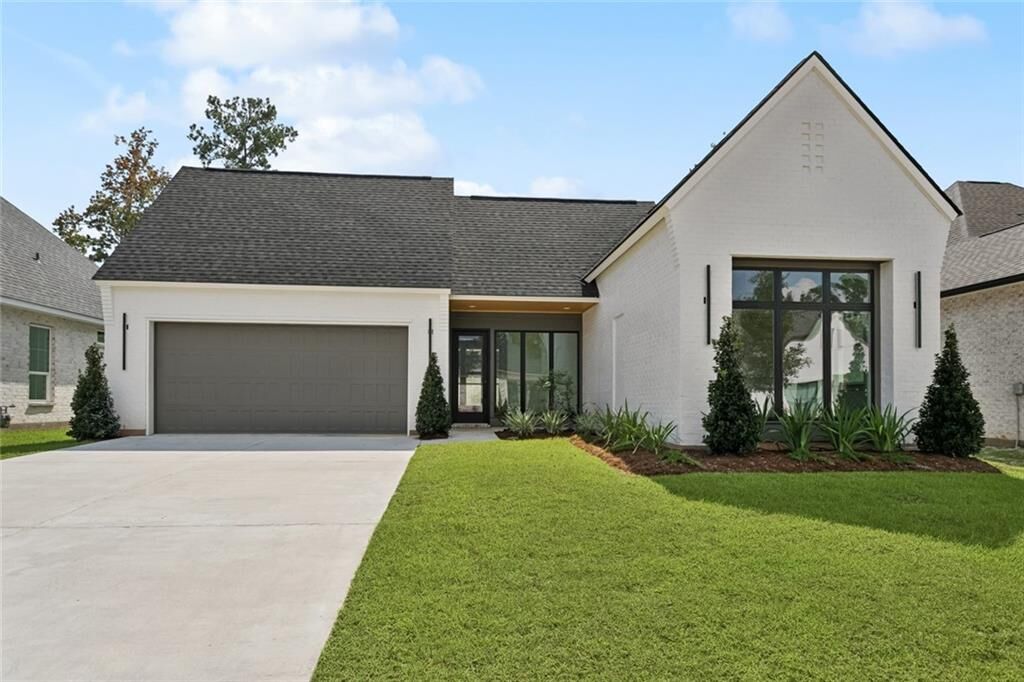Property Photo:  4208 Cypress Point Drive  LA 70433 