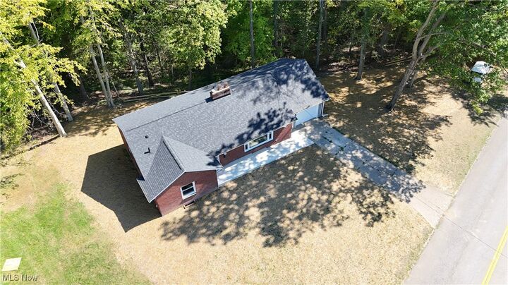 Property Photo: 3551 Shirley Road OH 44502