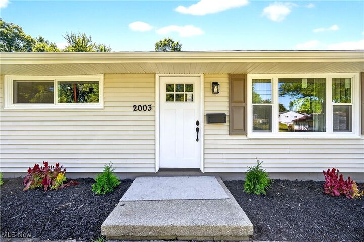 Property Photo:  2003 James Street  OH 44446 