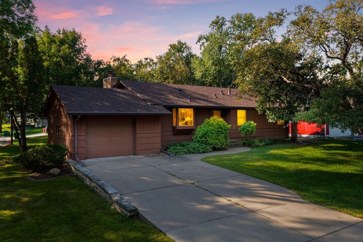 9401 W 14th Street  Saint Louis Park MN 55426 photo