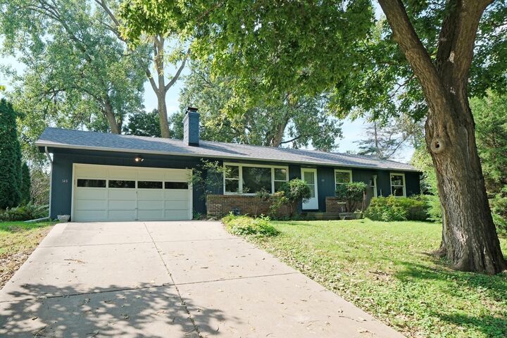 Property Photo:  148X Ridgeview Lane  MN 55391 
