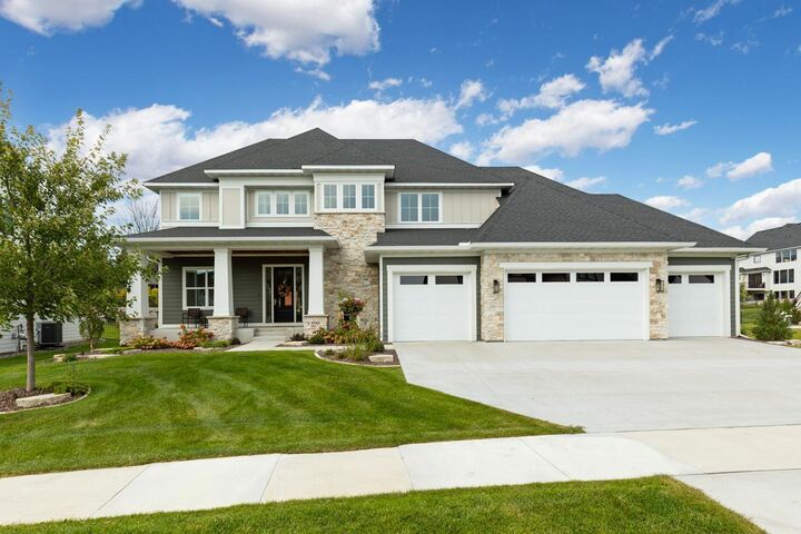 4565 Garland Lane N  Plymouth MN 55446 photo