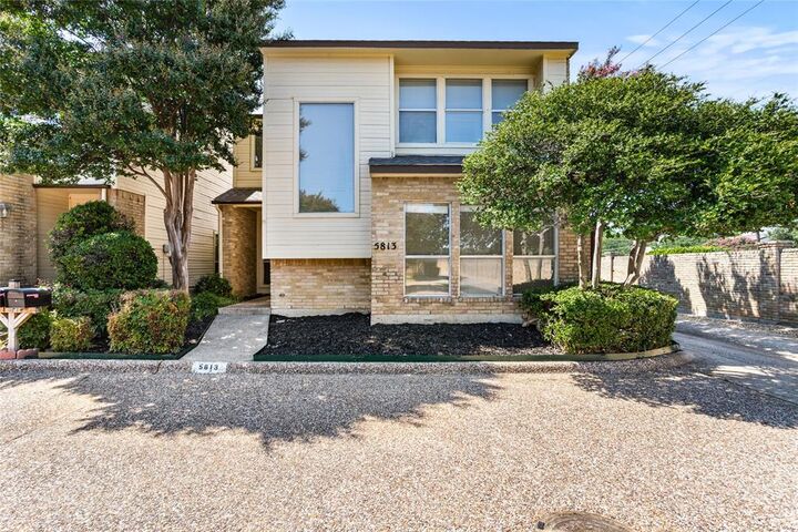 5813 Preston Valley Drive  Dallas TX 75240 photo