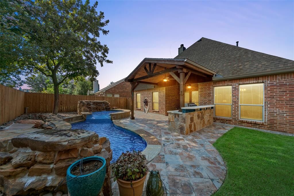 Photo de la propriété: 10325 Canyon Lake View TX 75072