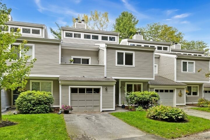 Property Photo: 402 Pine Brook Drive 402 MA 01960